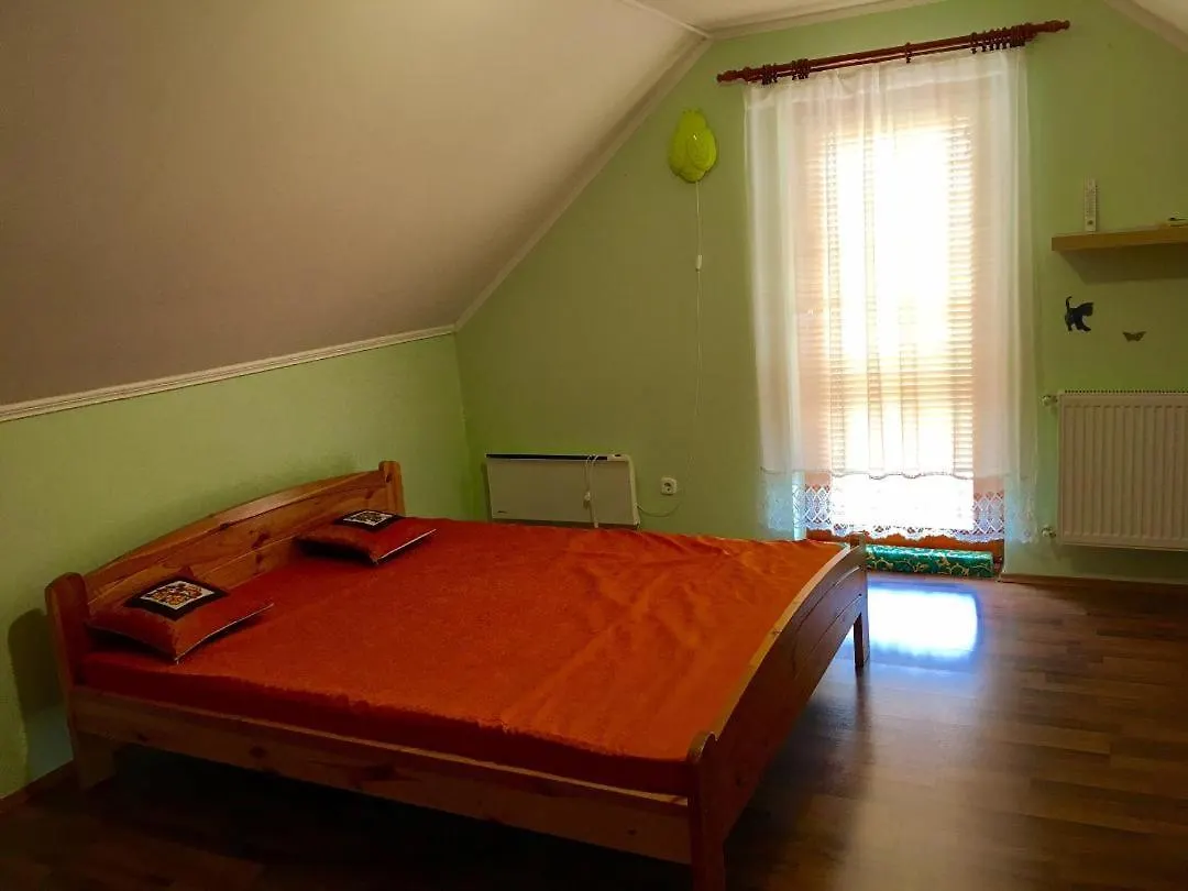 Szolocskei Vendeghaz Es Piheno Villa Eger